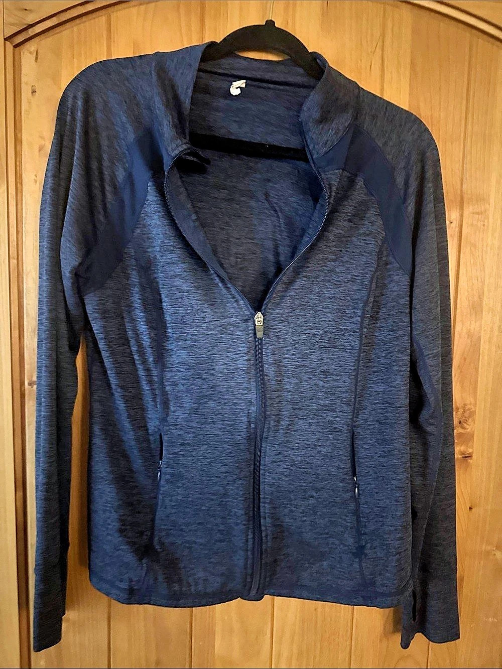 Women's Full-Zip Jacket in Black Like New